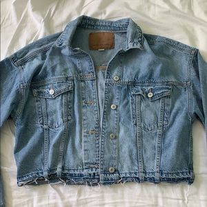 NEW AMERICAN EAGLE JEAN JACKET